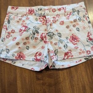 BeBop Pink and White Jean Shorts Floral Design